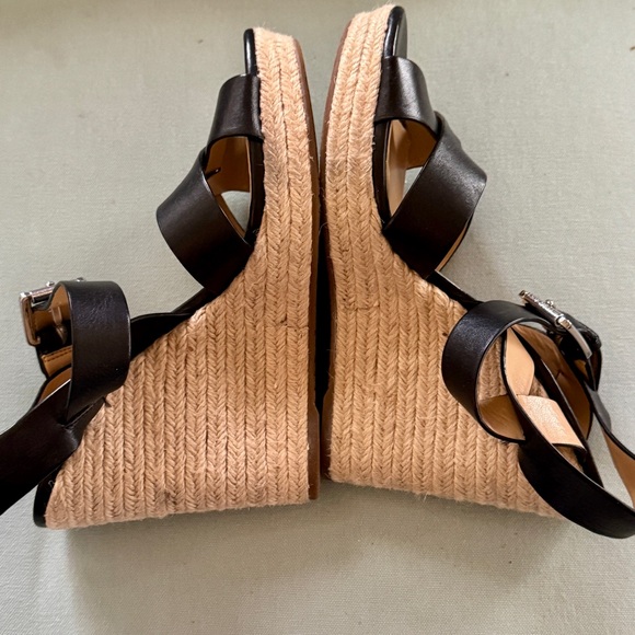 Michael Kors Wedge Sandals size 8 - Picture 5 of 8